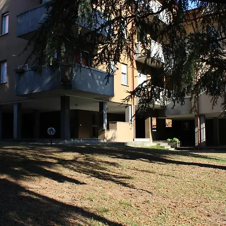 Πανσιόν Sonia House 1 *